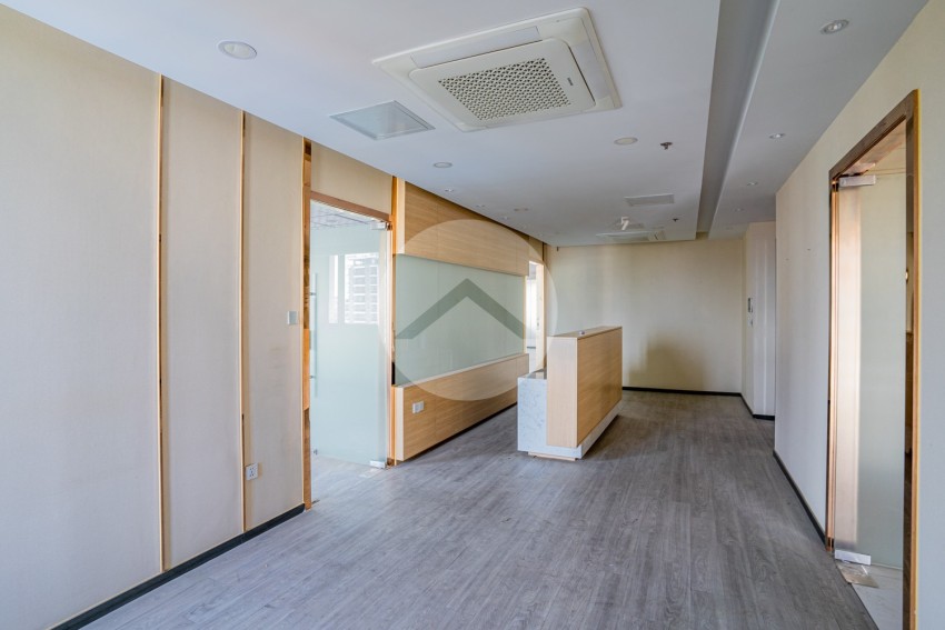 390 Sqm Office Space For Rent - Tonle Bassac, Phnom Penh