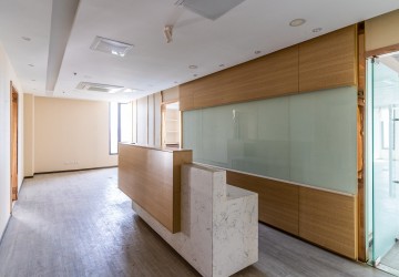 390 Sqm Office Space For Rent - Tonle Bassac, Phnom Penh thumbnail