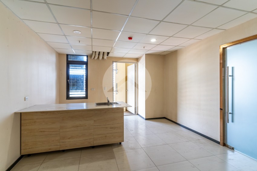 390 Sqm Office Space For Rent - Tonle Bassac, Phnom Penh