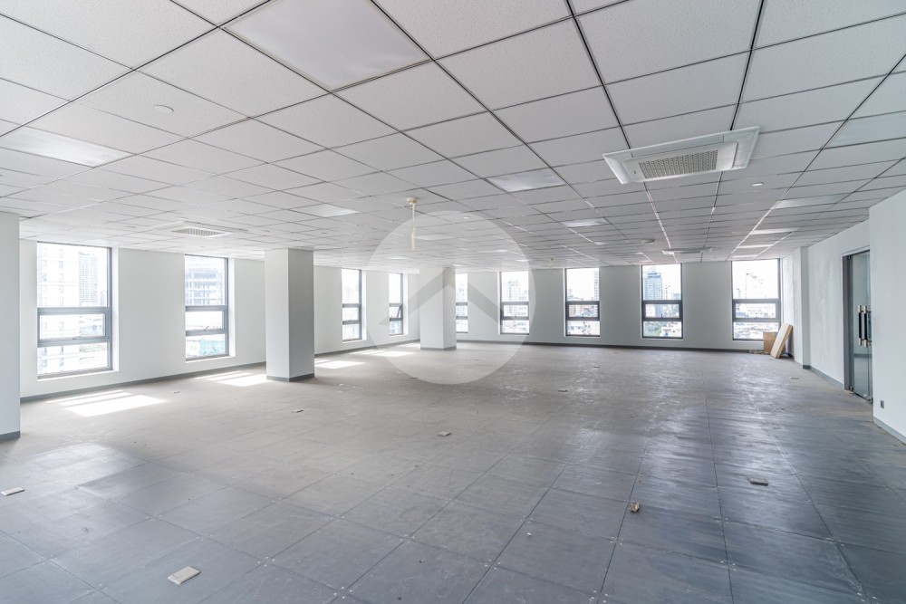 185 Sqm Office Space For Rent - BKK1, Phnom Penh - Image 6