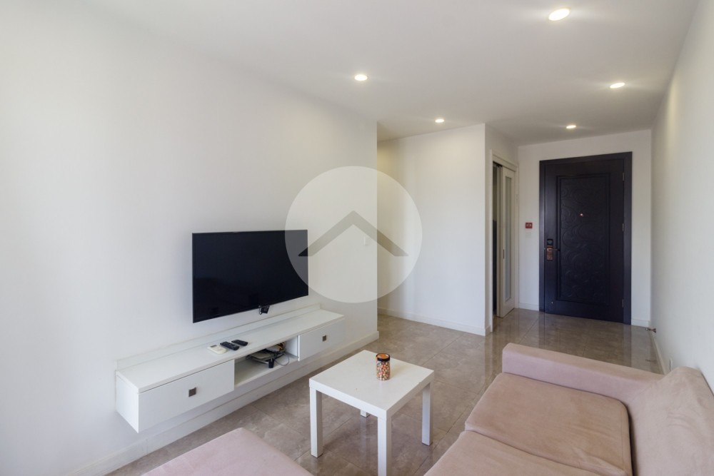 15th Floor 1 Bedroom Condo For Sale - Casa by Meridian, Tonle Bassac, Phnom Penh - Image 3
