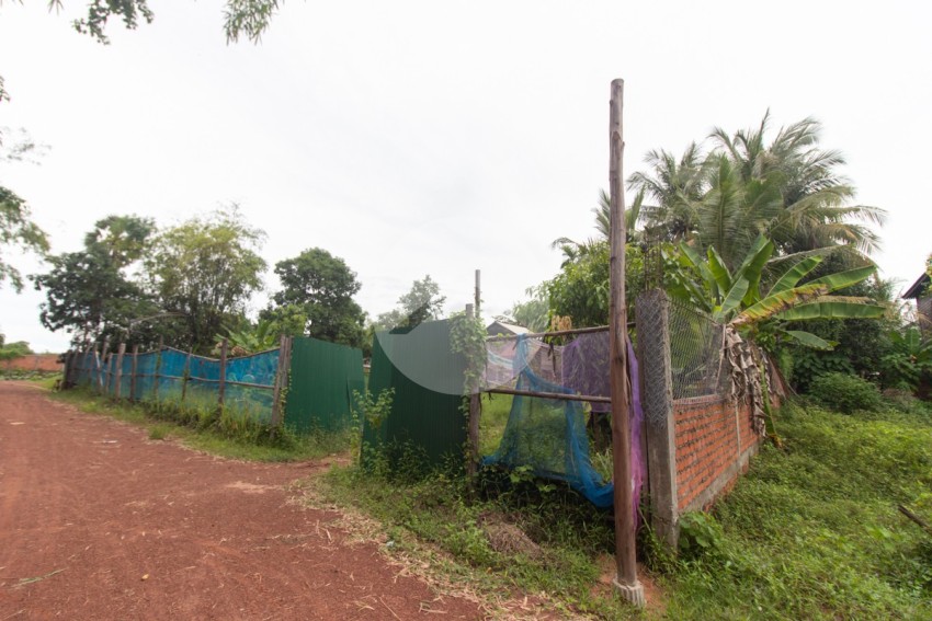 1103 Sqm Land and House For Sale - Svay Dangkum, Siem Reap