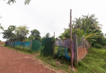 1103 Sqm Land and House For Sale - Svay Dangkum, Siem Reap thumbnail