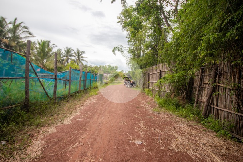 1103 Sqm Land and House For Sale - Svay Dangkum, Siem Reap