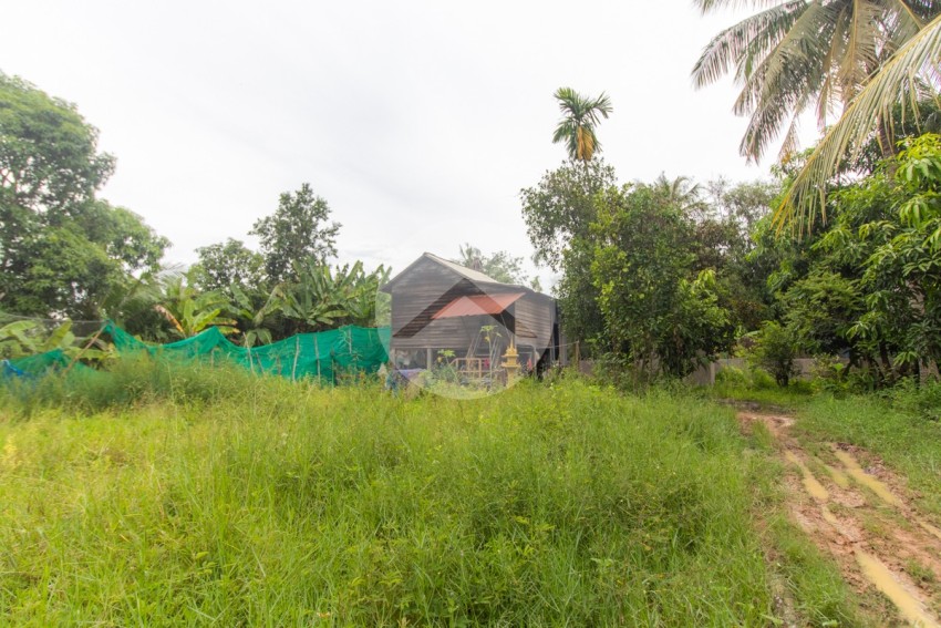 1103 Sqm Land and House For Sale - Svay Dangkum, Siem Reap