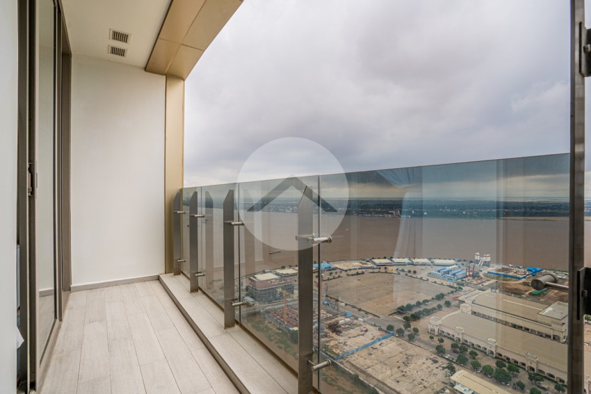 3 Bedroom Condo For Rent - The Peak, Tonle Bassac, Phnom Penh