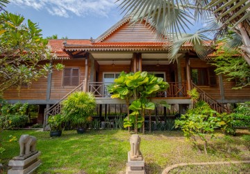 2 Bedroom Wooden Villa For Rent - Svay Dangkum, Siem Reap thumbnail