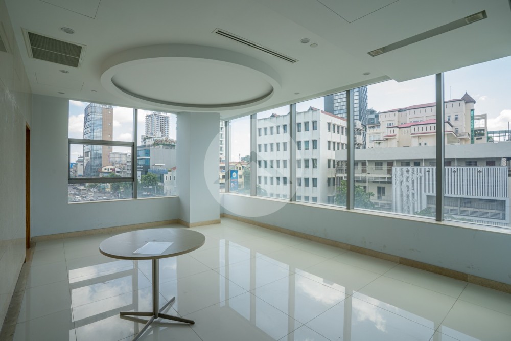 550 Sqm Office Space For Rent - Monivong BLVD, Khan 7 Makara, Phnom Penh - Image 8