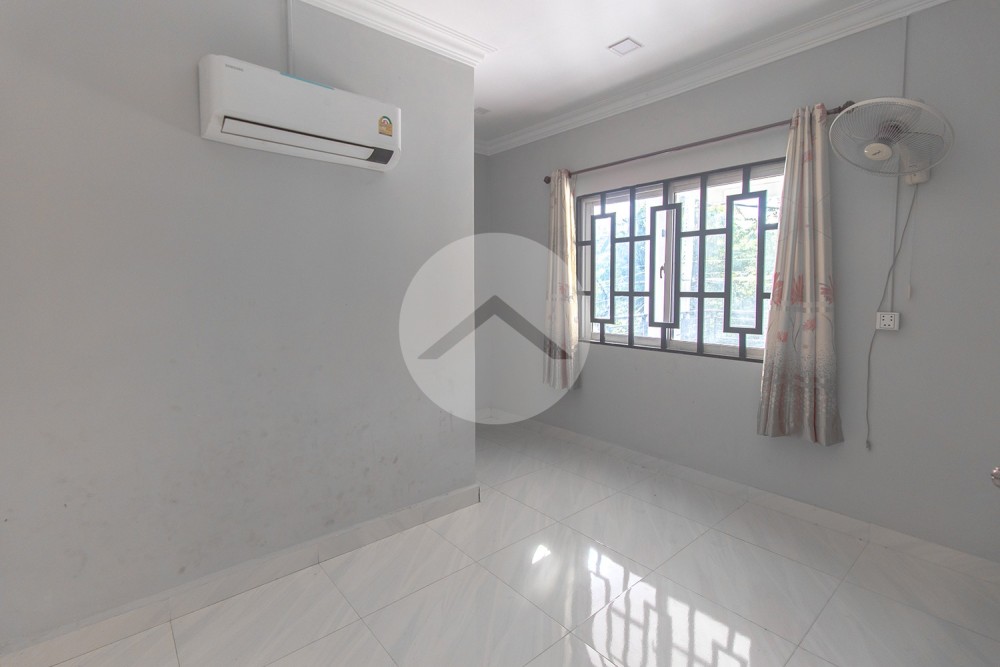 6 Bedroom Commercial Villa For Rent - Slor Kram, Siem Reap - Image 2