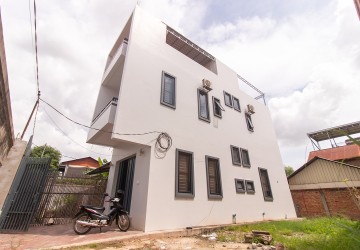 2 Bedroom Apartment For Rent - Svay Dangkum, Siem Reap thumbnail