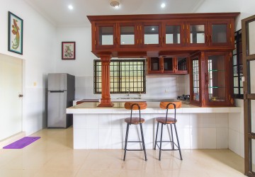 2 Bedroom Villa For Rent - Sangkat Siem Reap, Siem Reap thumbnail