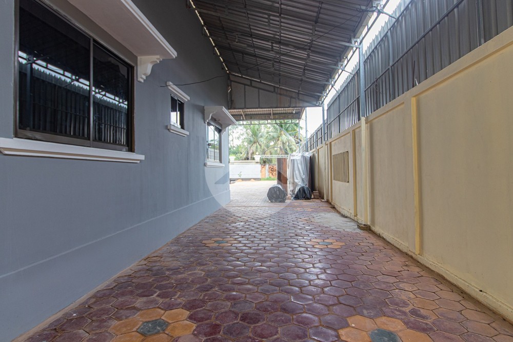 2 Bedroom Villa For Rent - Sangkat Siem Reap, Siem Reap - Image 14