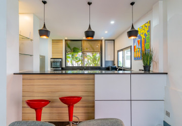 Renovated Duplex 3 Bedroom Apartment For Rent - Beoung Prolit, Phnom Penh thumbnail