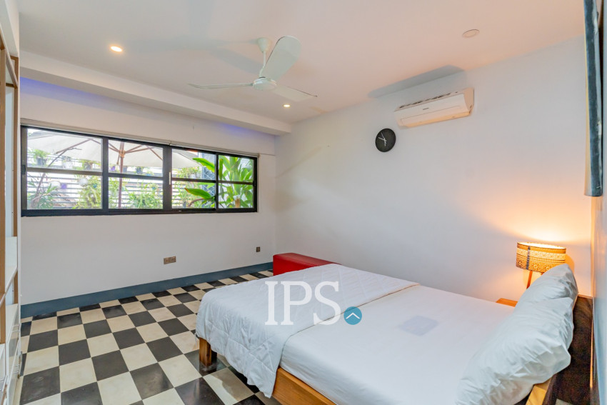 Renovated Duplex 3 Bedroom Apartment For Rent - Beoung Prolit, Phnom Penh