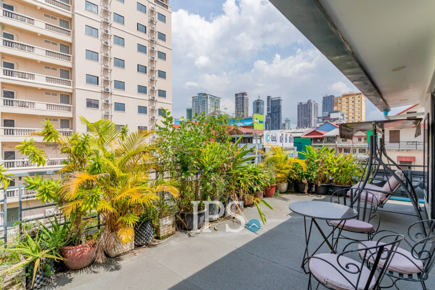 Renovated Duplex 3 Bedroom Apartment For Rent - Beoung Prolit, Phnom Penh