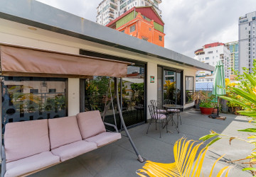 Renovated Duplex 3 Bedroom Apartment For Rent - Beoung Prolit, Phnom Penh thumbnail