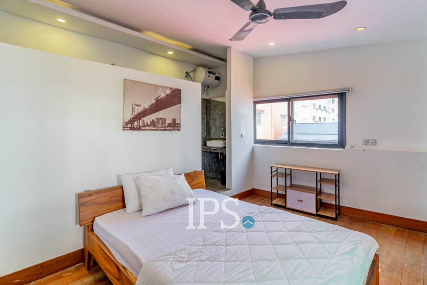 Renovated Duplex 3 Bedroom Apartment For Rent - Beoung Prolit, Phnom Penh