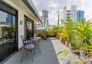 Renovated Duplex 3 Bedroom Apartment For Rent - Beoung Prolit, Phnom Penh thumbnail