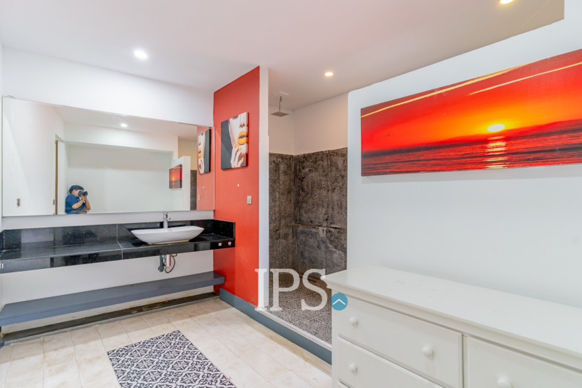 Renovated Duplex 3 Bedroom Apartment For Rent - Beoung Prolit, Phnom Penh