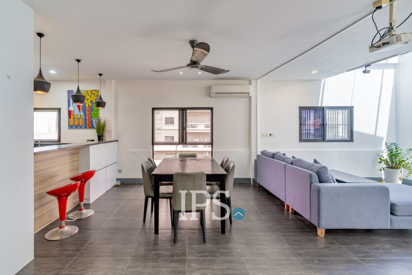 Renovated Duplex 3 Bedroom Apartment For Rent - Beoung Prolit, Phnom Penh