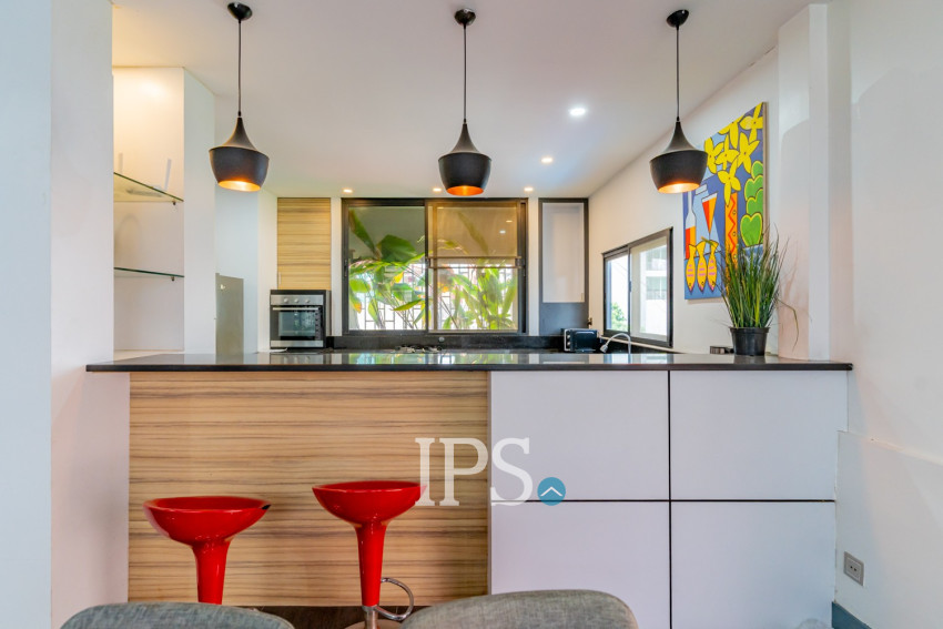 Renovated Duplex 3 Bedroom Apartment For Rent - Beoung Prolit, Phnom Penh