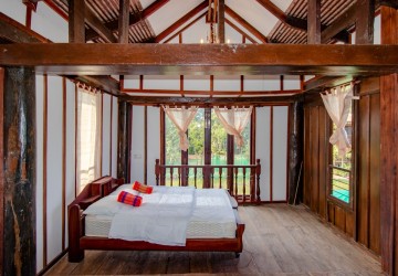 1 Bedroom Wooden Villa With Pool For Rent - Slor Kram, Siem Reap thumbnail