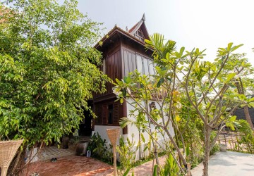 1 Bedroom Wooden Villa With Pool For Rent - Slor Kram, Siem Reap thumbnail