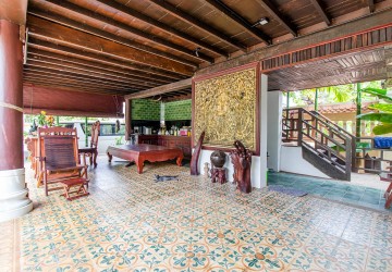1 Bedroom Wooden Villa For Rent - Slor Kram, Siem Reap thumbnail