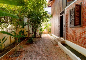 3  Bedroom Wooden Villa For Rent - Slor Kram, Siem Reap thumbnail