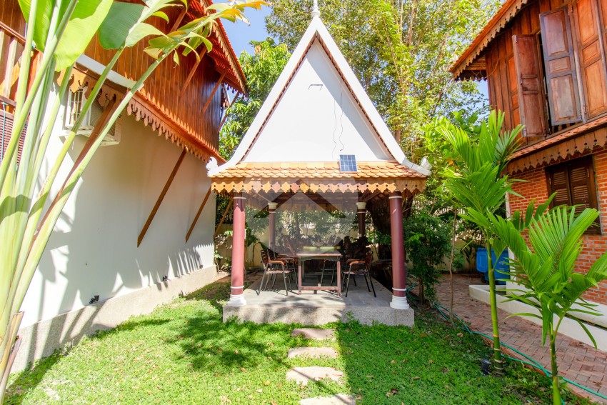 3  Bedroom Wooden Villa For Rent - Slor Kram, Siem Reap