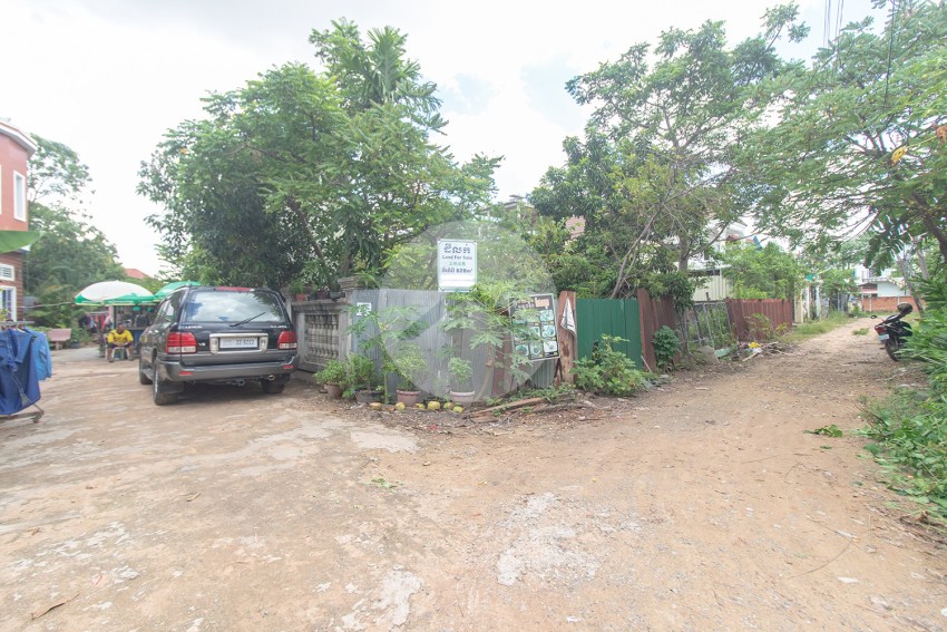 628 Sqm Land For Sale - Svay Dangkum, Siem Reap