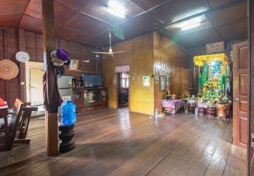 11 Bedroom Khmer Style House For Sale - Slor Kram, Siem Reap thumbnail