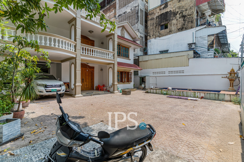13 Bedroom Commercial Villa For Rent - Chakto Mukh, Phnom Penh