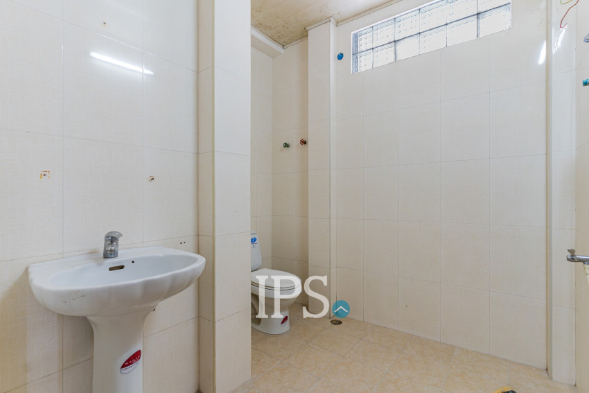 13 Bedroom Commercial Villa For Rent - Chakto Mukh, Phnom Penh
