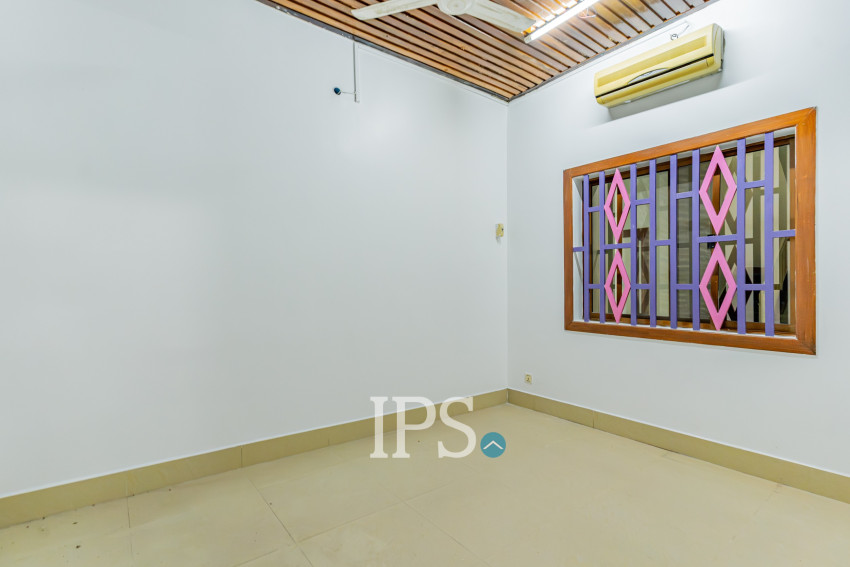 13 Bedroom Commercial Villa For Rent - Chakto Mukh, Phnom Penh