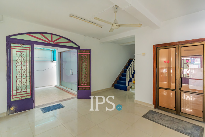 13 Bedroom Commercial Villa For Rent - Chakto Mukh, Phnom Penh
