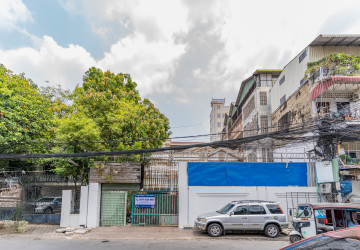 13 Bedroom Commercial Villa For Rent - Chakto Mukh, Phnom Penh thumbnail