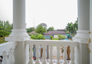 5 Bedroom Villa For Rent - Sen Sok, Phnom Penh thumbnail