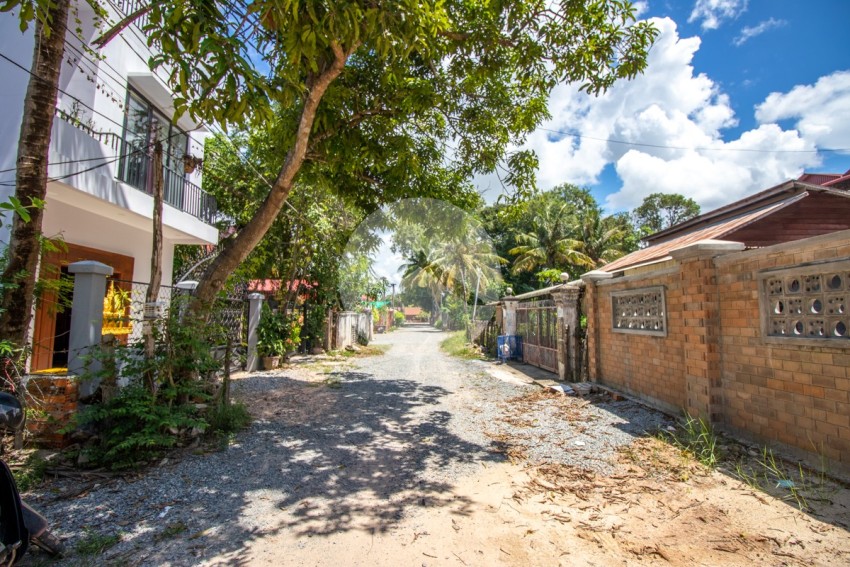 4 Bedroom House For Sale - Slor Kram, Siem Reap