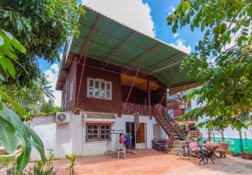 4 Bedroom House For Sale - Slor Kram, Siem Reap thumbnail