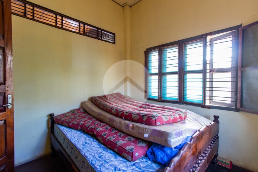 4 Bedroom House For Sale - Slor Kram, Siem Reap