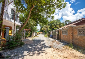 4 Bedroom House For Sale - Slor Kram, Siem Reap thumbnail