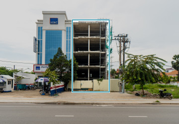 640 Sqm Commercial Building For Rent – Svay Dangkum, Siem Reap