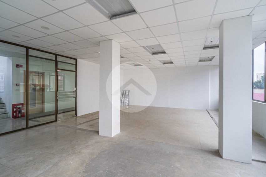 67 Sqm Office Space For Rent - Phsar Depou 2, Toul Kork, Phnom Penh