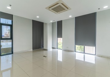 215 Sqm Office Space For Rent - Toul Kork, Phnom Penh thumbnail