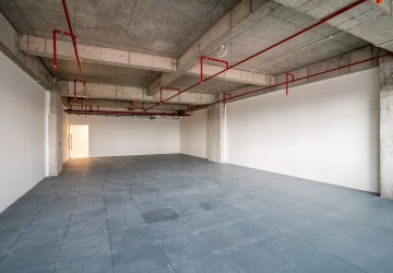 125 Sqm Office Space For Rent - Toul Kork, Phnom Penh thumbnail