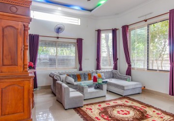 2 Bedroom House For Rent - Kandaek, Bakong District, Siem Reap thumbnail