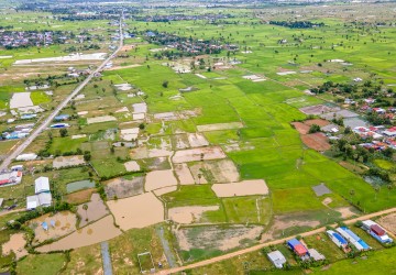 8 Hectare Land For Rent - Kampong Speu Province thumbnail
