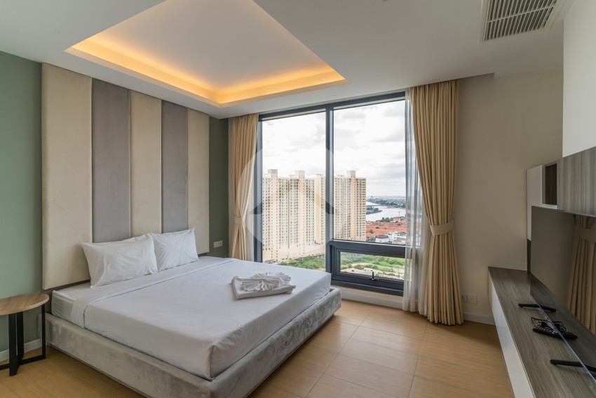2 Bedroom Condo For Rent - Tonle Bassac, Phnom Penh