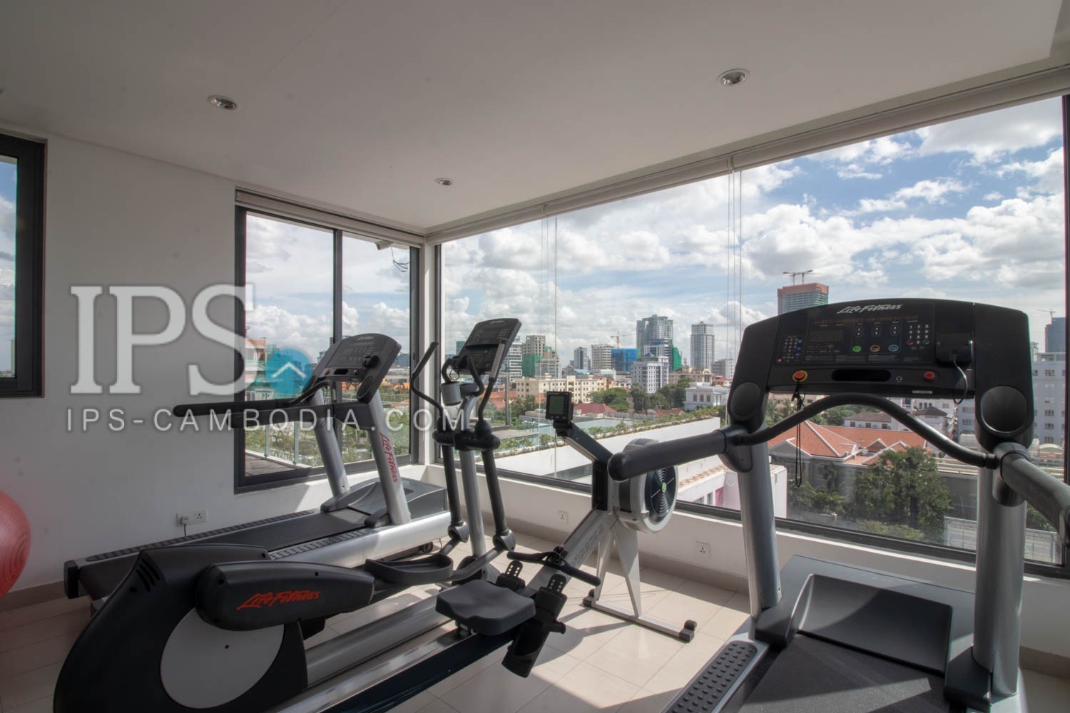 Duplex 2 Bedroom Serviced Condo For Rent - Condo 240, Chakto Mukh, Phnom Penh - Image 24
